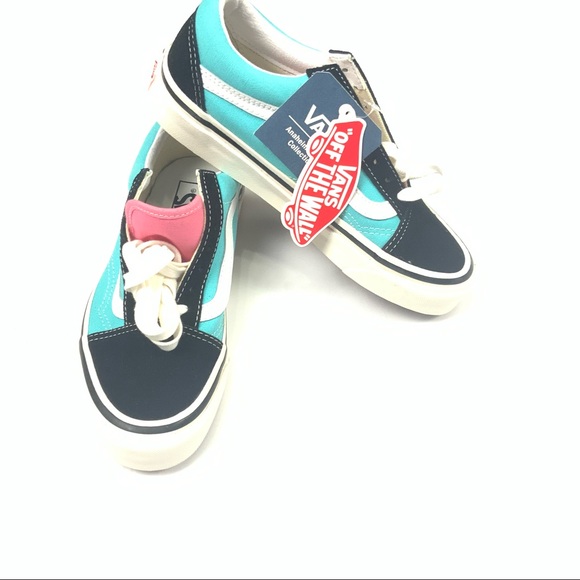 Vans OLD SKOOL Unisex Sneakers Round Toes Athletic Trainers 6 Woman / 4.5 Men - Picture 4 of 11